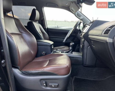 Чорний Тойота Ленд Крузер Прадо, об'ємом двигуна 3.96 л та пробігом 129 тис. км за 38900 $, фото 20 на Automoto.ua