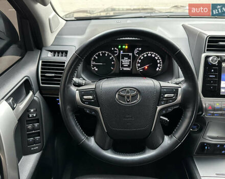 Чорний Тойота Ленд Крузер Прадо, об'ємом двигуна 3.96 л та пробігом 105 тис. км за 44000 $, фото 39 на Automoto.ua