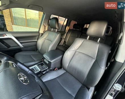 Чорний Тойота Ленд Крузер Прадо, об'ємом двигуна 2.76 л та пробігом 92 тис. км за 47500 $, фото 33 на Automoto.ua