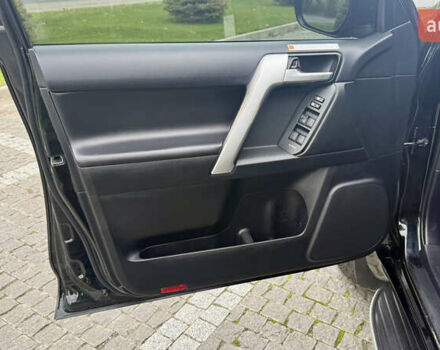 Тойота Ленд Крузер Прадо 2020 в Пирятине на Automoto.ua Черный Тойота Ленд Крузер Прадо, объемом двигателя 2.76 л и пробегом 200 тыс. км за 42000 $, фото 21 на Automoto.ua