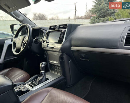 Чорний Тойота Ленд Крузер Прадо, об'ємом двигуна 3.96 л та пробігом 129 тис. км за 38900 $, фото 22 на Automoto.ua