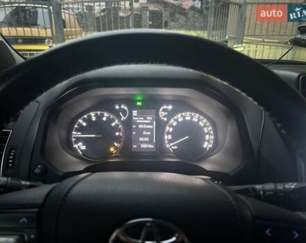 Черный Тойота Ленд Крузер Прадо, объемом двигателя 3.96 л и пробегом 40 тыс. км за 51000 $, фото 4 на Automoto.ua