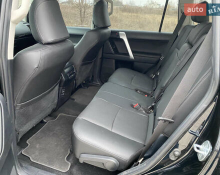 Чорний Тойота Ленд Крузер Прадо, об'ємом двигуна 2.8 л та пробігом 141 тис. км за 37500 $, фото 7 на Automoto.ua