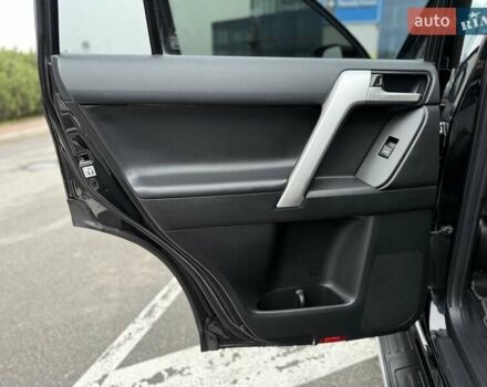 Чорний Тойота Ленд Крузер Прадо, об'ємом двигуна 3.96 л та пробігом 66 тис. км за 49999 $, фото 45 на Automoto.ua