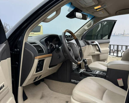 Чорний Тойота Ленд Крузер Прадо, об'ємом двигуна 3.96 л та пробігом 105 тис. км за 51900 $, фото 3 на Automoto.ua