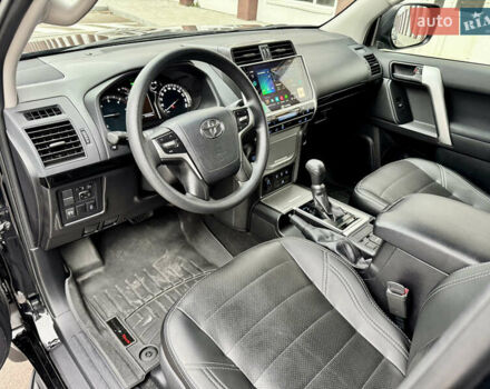 Черный Тойота Ленд Крузер Прадо, объемом двигателя 2.76 л и пробегом 102 тыс. км за 36500 $, фото 31 на Automoto.ua