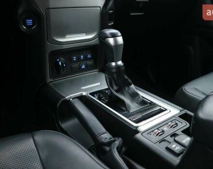 Черный Тойота Ленд Крузер Прадо, объемом двигателя 4 л и пробегом 164 тыс. км за 37768 $, фото 20 на Automoto.ua