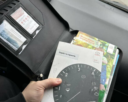 Чорний Тойота Ленд Крузер Прадо, об'ємом двигуна 3.96 л та пробігом 105 тис. км за 44000 $, фото 63 на Automoto.ua