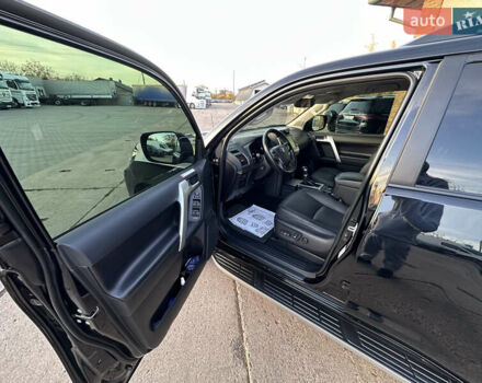 Черный Тойота Ленд Крузер Прадо, объемом двигателя 2.76 л и пробегом 92 тыс. км за 49000 $, фото 27 на Automoto.ua