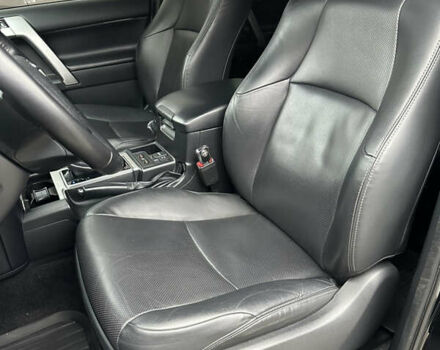 Чорний Тойота Ленд Крузер Прадо, об'ємом двигуна 3.96 л та пробігом 105 тис. км за 44000 $, фото 22 на Automoto.ua