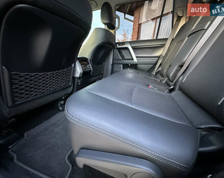 Чорний Тойота Ленд Крузер Прадо, об'ємом двигуна 2.76 л та пробігом 92 тис. км за 47500 $, фото 29 на Automoto.ua