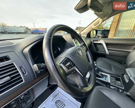 Чорний Тойота Ленд Крузер Прадо, об'ємом двигуна 2.76 л та пробігом 92 тис. км за 47500 $, фото 32 на Automoto.ua