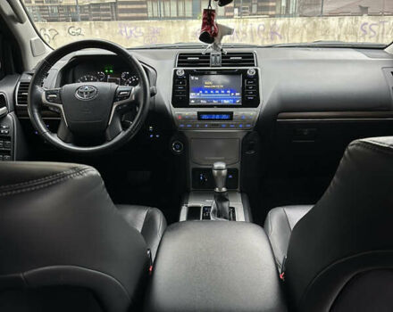 Чорний Тойота Ленд Крузер Прадо, об'ємом двигуна 3.96 л та пробігом 105 тис. км за 44000 $, фото 37 на Automoto.ua