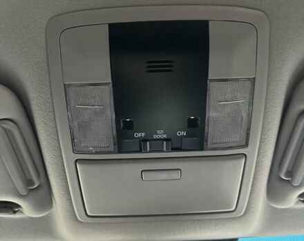 Чорний Тойота Ленд Крузер Прадо, об'ємом двигуна 3.96 л та пробігом 105 тис. км за 44000 $, фото 43 на Automoto.ua