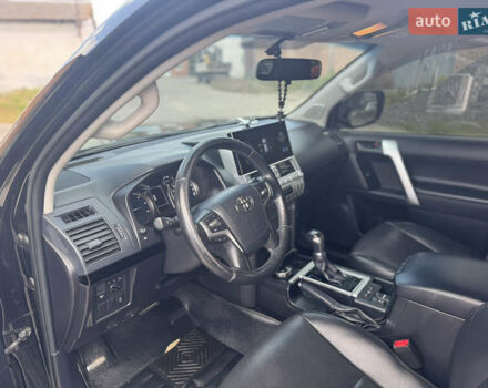 Черный Тойота Ленд Крузер Прадо, объемом двигателя 2.76 л и пробегом 160 тыс. км за 38000 $, фото 14 на Automoto.ua