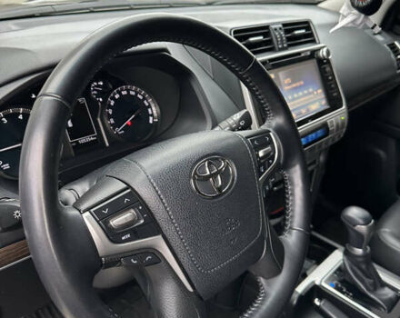 Чорний Тойота Ленд Крузер Прадо, об'ємом двигуна 3.96 л та пробігом 105 тис. км за 44000 $, фото 23 на Automoto.ua