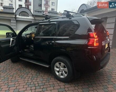 Черный Тойота Ленд Крузер Прадо, объемом двигателя 3.96 л и пробегом 40 тыс. км за 51000 $, фото 3 на Automoto.ua
