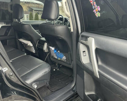 Черный Тойота Ленд Крузер Прадо, объемом двигателя 2.76 л и пробегом 220 тыс. км за 44000 $, фото 8 на Automoto.ua