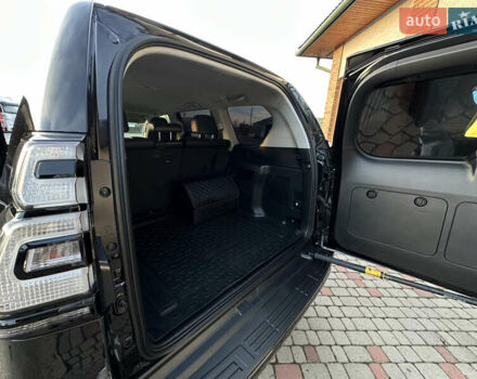 Черный Тойота Ленд Крузер Прадо, объемом двигателя 2.76 л и пробегом 92 тыс. км за 49000 $, фото 25 на Automoto.ua