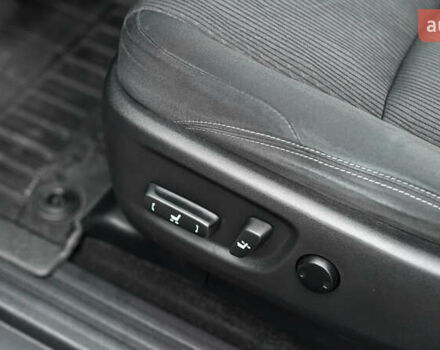 Черный Тойота Ленд Крузер Прадо, объемом двигателя 3.96 л и пробегом 31 тыс. км за 43948 $, фото 15 на Automoto.ua