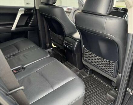 Чорний Тойота Ленд Крузер Прадо, об'ємом двигуна 2.76 л та пробігом 216 тис. км за 42500 $, фото 21 на Automoto.ua