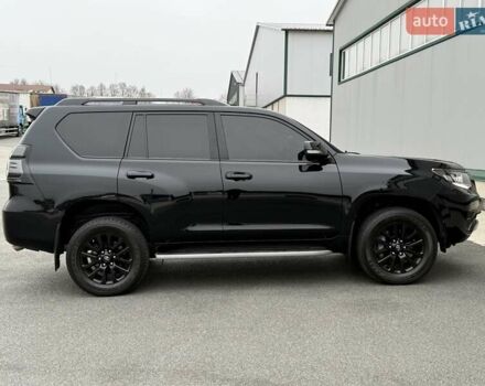Черный Тойота Ленд Крузер Прадо, объемом двигателя 3.96 л и пробегом 69 тыс. км за 49700 $, фото 14 на Automoto.ua