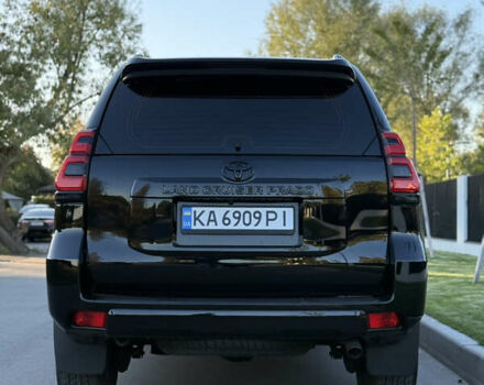 Черный Тойота Ленд Крузер Прадо, объемом двигателя 2.76 л и пробегом 83 тыс. км за 48800 $, фото 5 на Automoto.ua