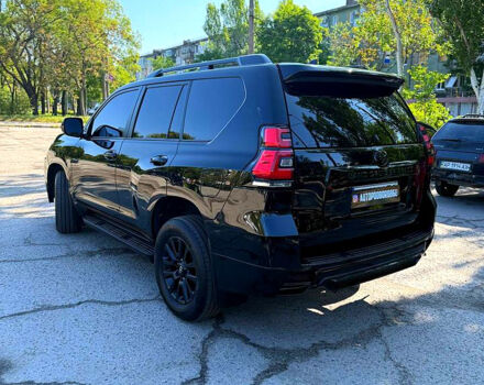 Черный Тойота Ленд Крузер Прадо, объемом двигателя 4 л и пробегом 103 тыс. км за 45500 $, фото 5 на Automoto.ua