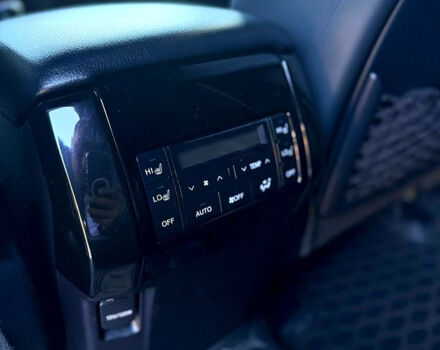 Черный Тойота Ленд Крузер Прадо, объемом двигателя 4 л и пробегом 103 тыс. км за 45500 $, фото 11 на Automoto.ua