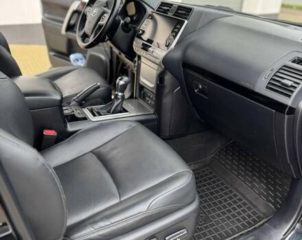 Чорний Тойота Ленд Крузер Прадо, об'ємом двигуна 2.76 л та пробігом 216 тис. км за 42500 $, фото 19 на Automoto.ua