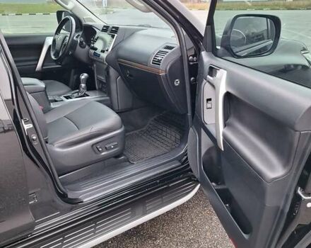Чорний Тойота Ленд Крузер Прадо, об'ємом двигуна 3.96 л та пробігом 135 тис. км за 44900 $, фото 61 на Automoto.ua