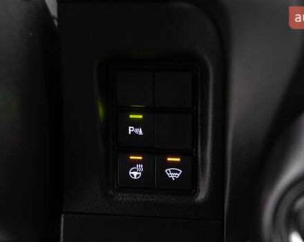 Черный Тойота Ленд Крузер Прадо, объемом двигателя 3.96 л и пробегом 31 тыс. км за 43948 $, фото 18 на Automoto.ua