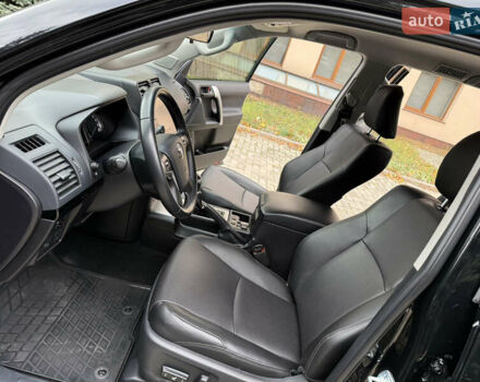 Черный Тойота Ленд Крузер Прадо, объемом двигателя 2.76 л и пробегом 103 тыс. км за 43999 $, фото 20 на Automoto.ua