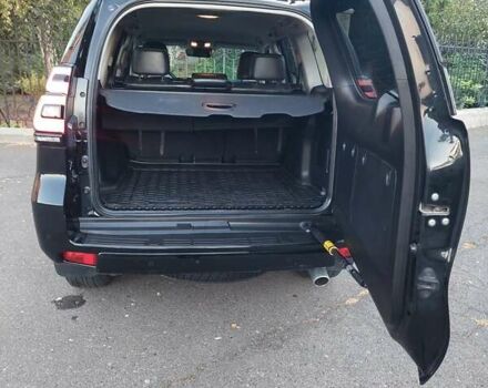 Черный Тойота Ленд Крузер Прадо, объемом двигателя 3.96 л и пробегом 58 тыс. км за 48999 $, фото 29 на Automoto.ua
