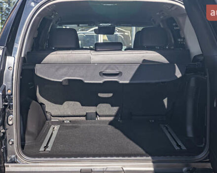 Черный Тойота Ленд Крузер Прадо, объемом двигателя 3.96 л и пробегом 153 тыс. км за 45086 $, фото 9 на Automoto.ua