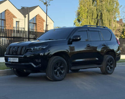 Черный Тойота Ленд Крузер Прадо, объемом двигателя 2.76 л и пробегом 83 тыс. км за 48800 $, фото 1 на Automoto.ua