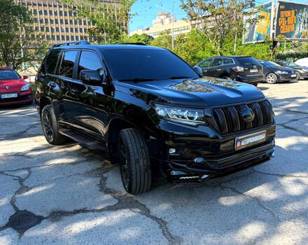 Черный Тойота Ленд Крузер Прадо, объемом двигателя 4 л и пробегом 103 тыс. км за 45500 $, фото 3 на Automoto.ua