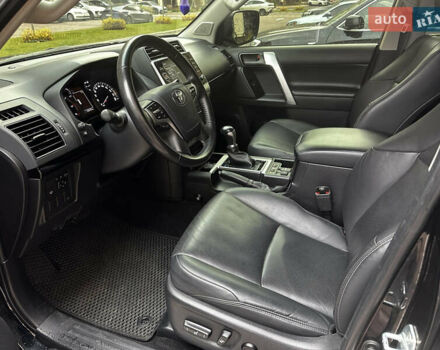 Черный Тойота Ленд Крузер Прадо, объемом двигателя 2.76 л и пробегом 133 тыс. км за 43000 $, фото 5 на Automoto.ua