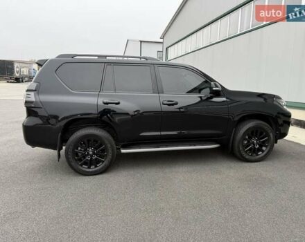 Черный Тойота Ленд Крузер Прадо, объемом двигателя 3.96 л и пробегом 69 тыс. км за 49700 $, фото 15 на Automoto.ua