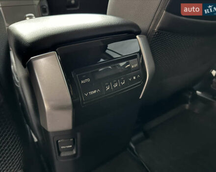 Черный Тойота Ленд Крузер Прадо, объемом двигателя 3.96 л и пробегом 62 тыс. км за 46000 $, фото 24 на Automoto.ua