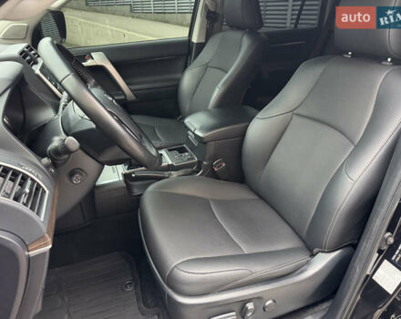 Черный Тойота Ленд Крузер Прадо, объемом двигателя 3.96 л и пробегом 62 тыс. км за 46000 $, фото 15 на Automoto.ua