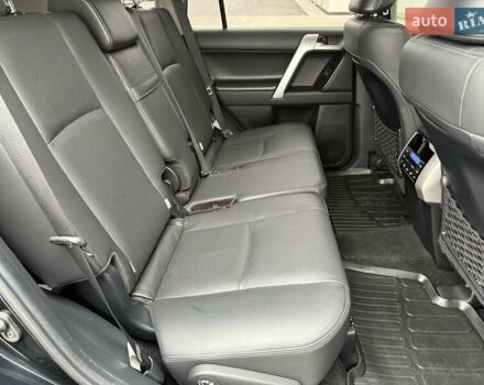 Черный Тойота Ленд Крузер Прадо, объемом двигателя 3.96 л и пробегом 69 тыс. км за 49700 $, фото 23 на Automoto.ua