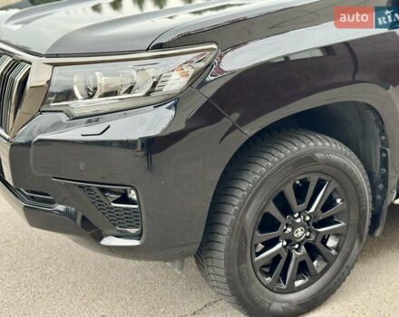 Черный Тойота Ленд Крузер Прадо, объемом двигателя 3.96 л и пробегом 62 тыс. км за 46000 $, фото 7 на Automoto.ua