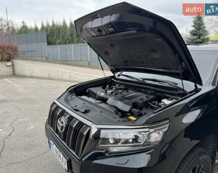 Черный Тойота Ленд Крузер Прадо, объемом двигателя 3.96 л и пробегом 62 тыс. км за 46000 $, фото 14 на Automoto.ua