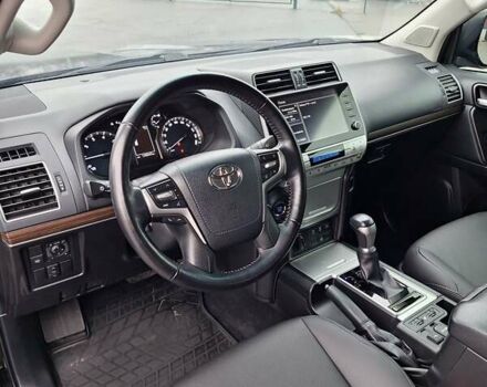 Чорний Тойота Ленд Крузер Прадо, об'ємом двигуна 3.96 л та пробігом 135 тис. км за 44900 $, фото 45 на Automoto.ua