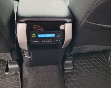 Чорний Тойота Ленд Крузер Прадо, об'ємом двигуна 3.96 л та пробігом 135 тис. км за 44900 $, фото 59 на Automoto.ua