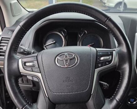 Черный Тойота Ленд Крузер Прадо, объемом двигателя 3.96 л и пробегом 130 тыс. км за 40000 $, фото 7 на Automoto.ua