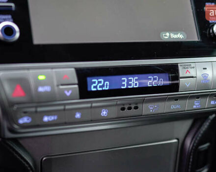 Черный Тойота Ленд Крузер Прадо, объемом двигателя 3.96 л и пробегом 31 тыс. км за 43948 $, фото 28 на Automoto.ua