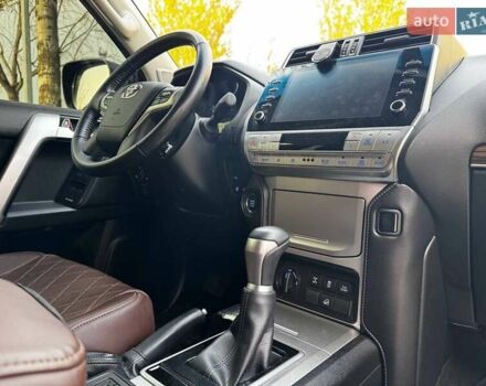 Чорний Тойота Ленд Крузер Прадо, об'ємом двигуна 3.96 л та пробігом 56 тис. км за 49999 $, фото 15 на Automoto.ua