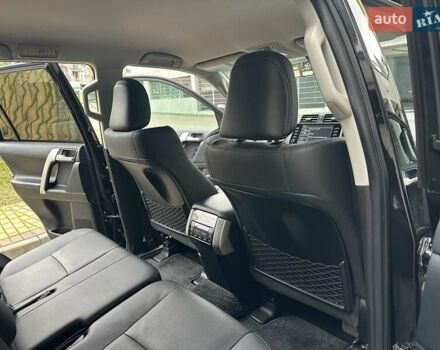 Черный Тойота Ленд Крузер Прадо, объемом двигателя 2.76 л и пробегом 87 тыс. км за 52700 $, фото 41 на Automoto.ua